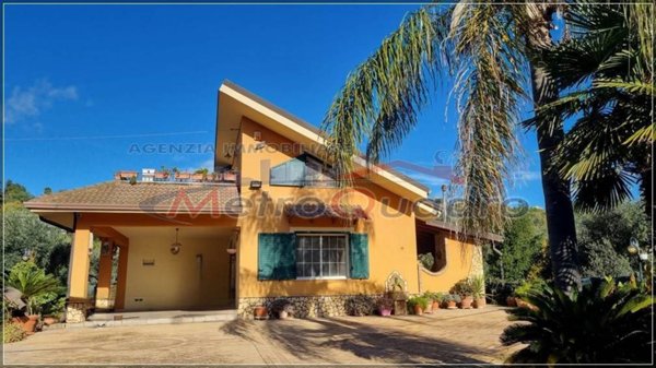 casa indipendente in vendita a Canicattì