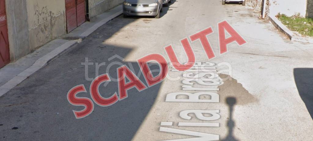 locale commerciale in vendita a Canicattì