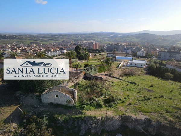 casa indipendente in vendita a Canicattì