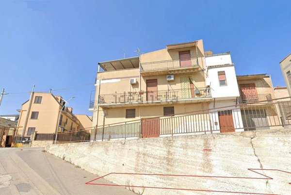 casa indipendente in vendita a Canicattì