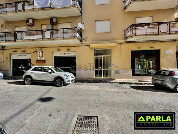 negozio in vendita a Canicattì