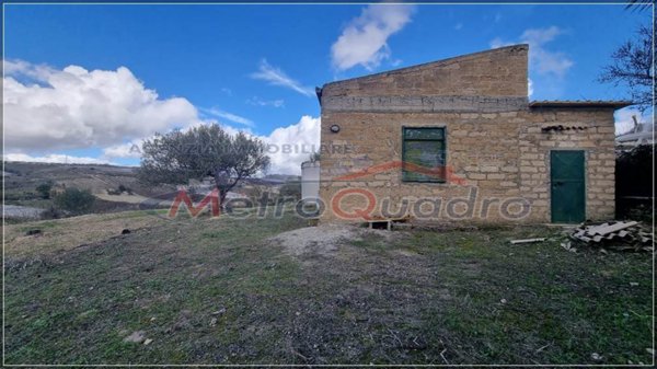 casa indipendente in vendita a Canicattì