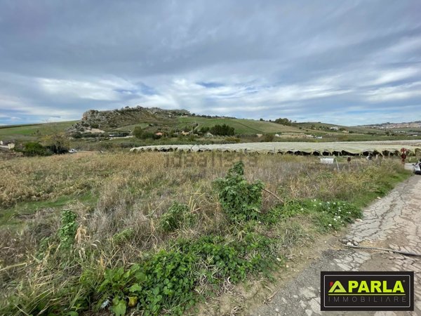 casale in vendita a Canicattì