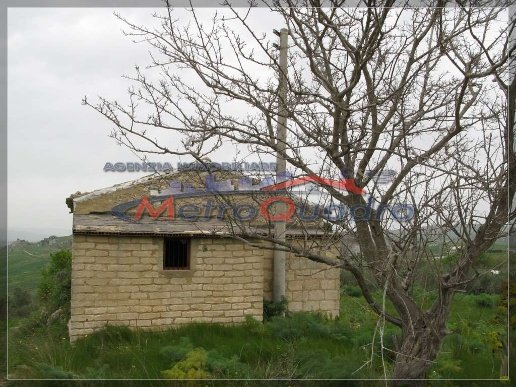 casa indipendente in vendita a Canicattì