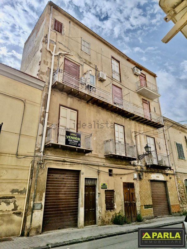casa indipendente in vendita a Canicattì