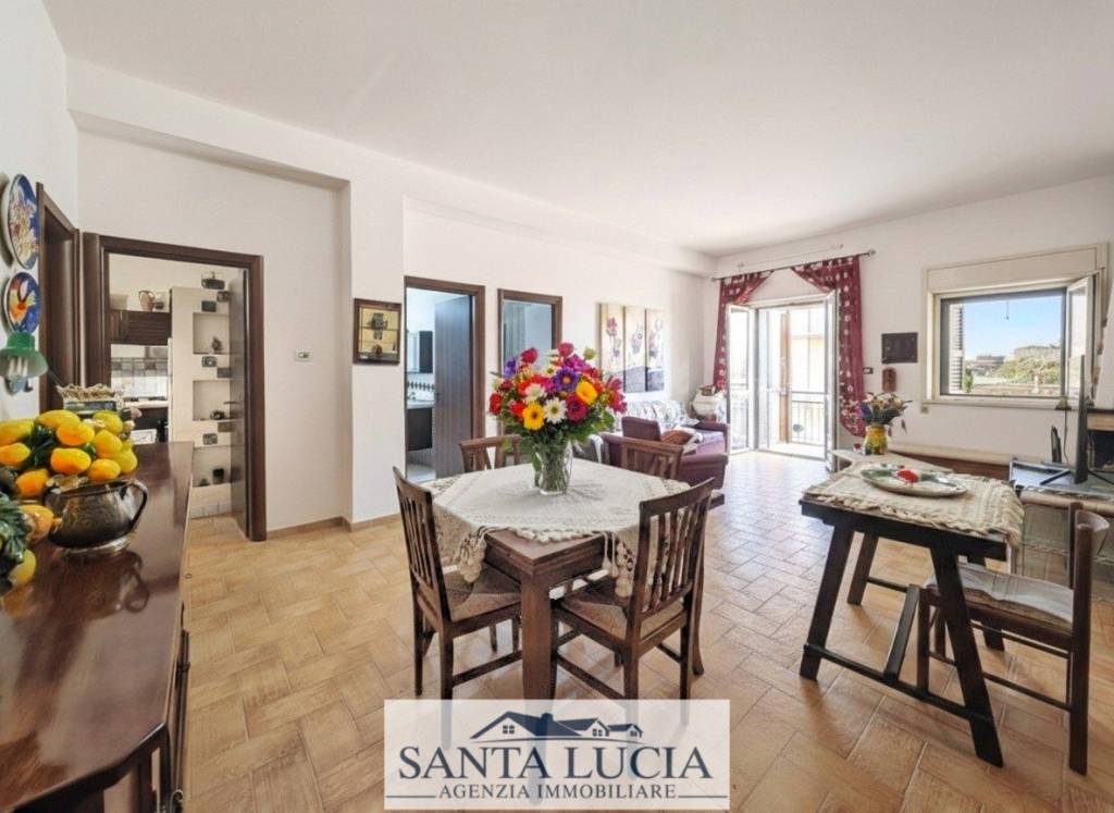 casa indipendente in vendita a Canicattì