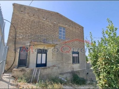 casa indipendente in vendita a Canicattì