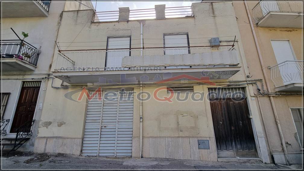 casa indipendente in vendita a Canicattì