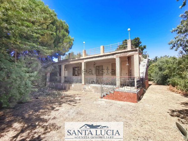 casa indipendente in vendita a Canicattì