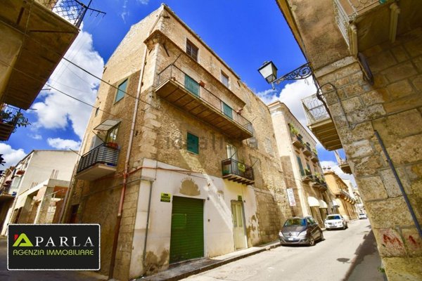 casa indipendente in vendita a Canicattì