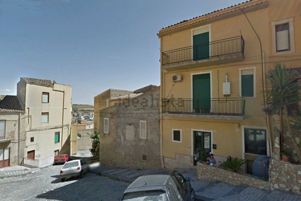 casa indipendente in vendita a Canicattì