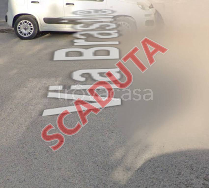 locale commerciale in vendita a Canicattì