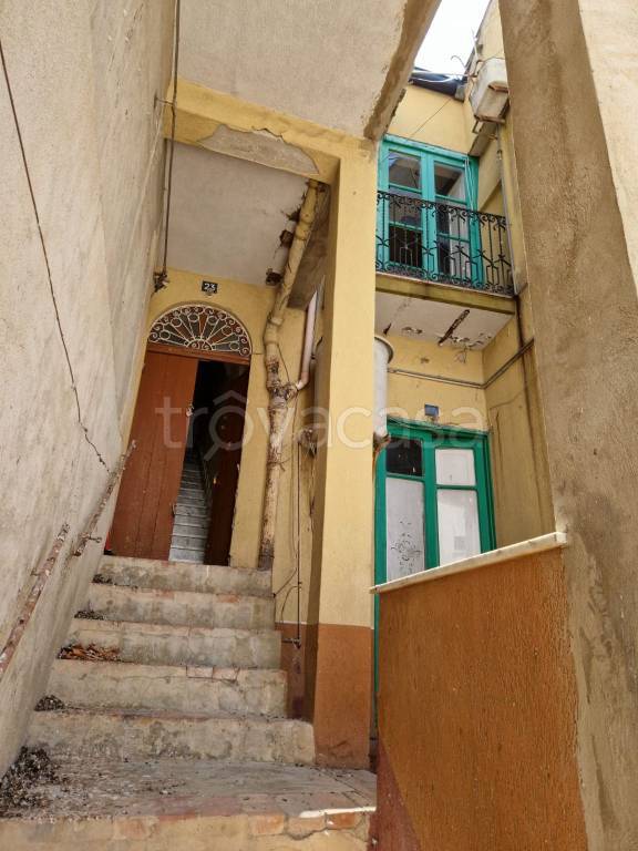 casa indipendente in vendita a Canicattì