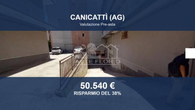 locale commerciale in vendita a Canicattì