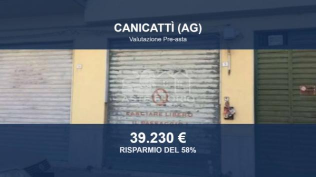locale commerciale in vendita a Canicattì
