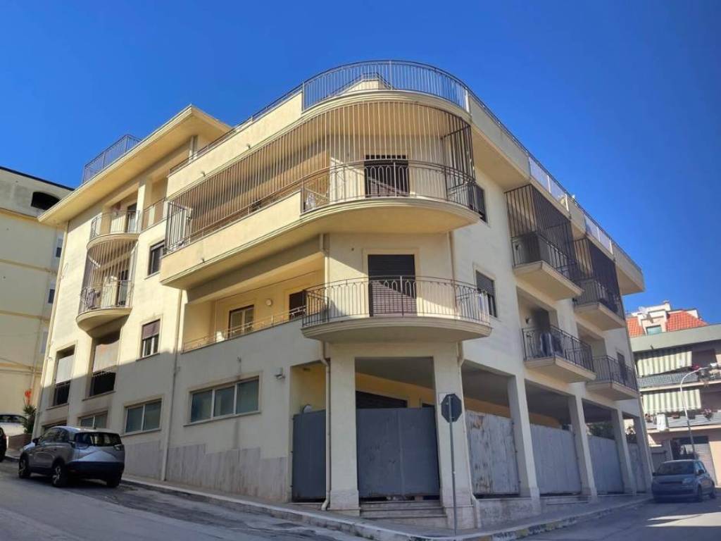 casa indipendente in vendita a Canicattì