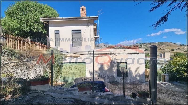 casa indipendente in vendita a Canicattì