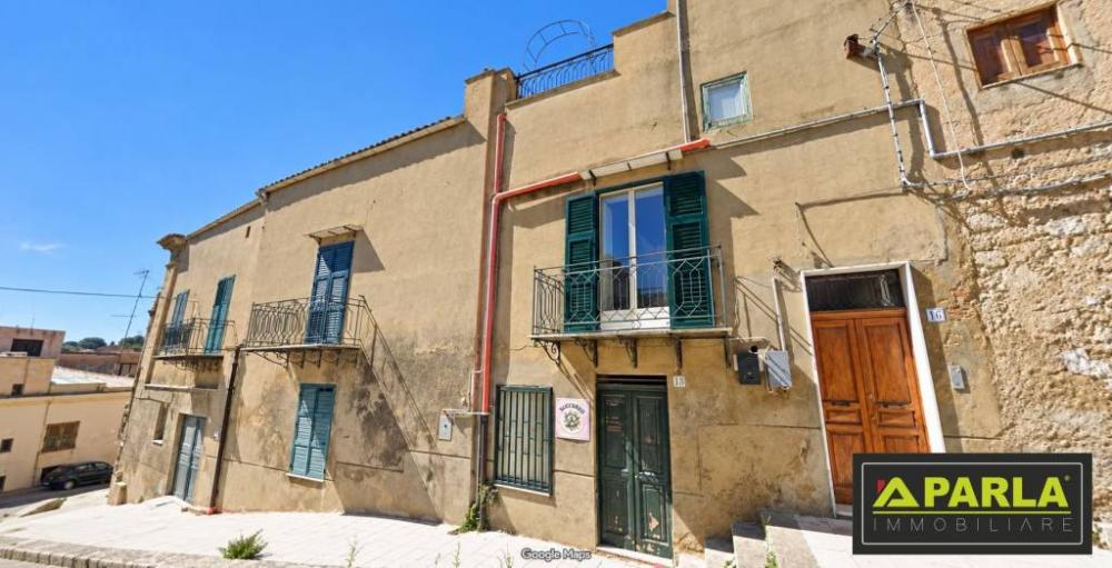 casa indipendente in vendita a Canicattì