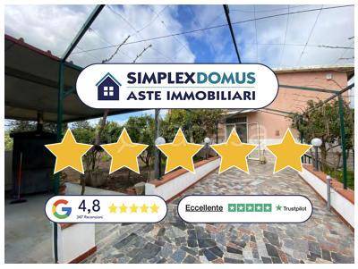 casa indipendente in vendita a Canicattì