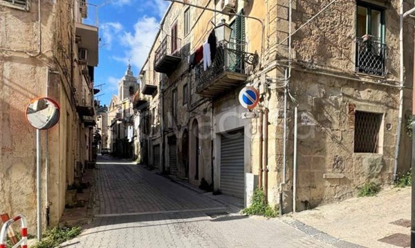 ufficio in vendita a Casteltermini