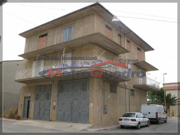 casa indipendente in vendita a Castrofilippo