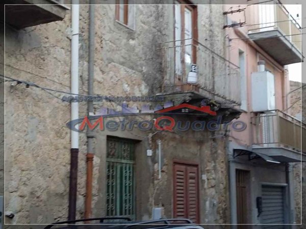 trivano in vendita a Castrofilippo