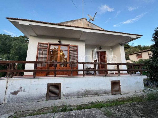 casa indipendente in vendita a Cattolica Eraclea