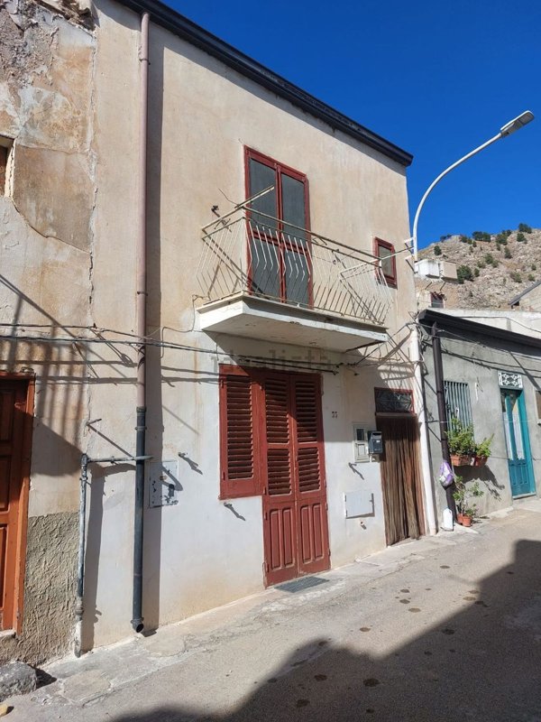 casa indipendente in vendita a Cattolica Eraclea