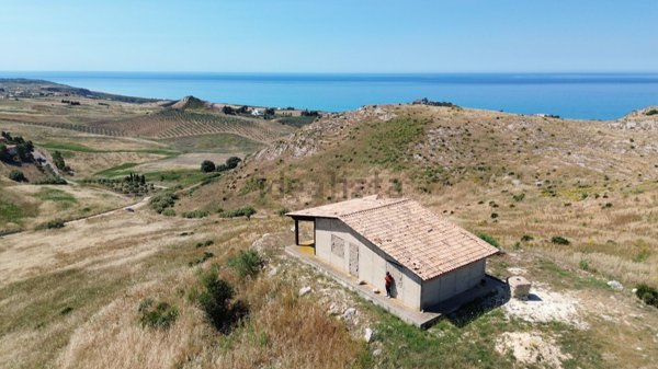casa indipendente in vendita a Cattolica Eraclea