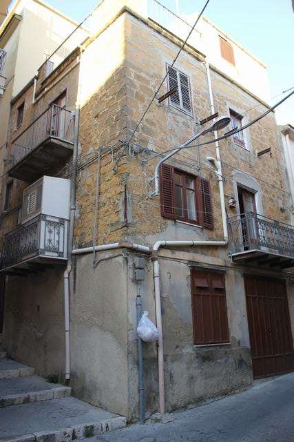 casa indipendente in vendita a Cianciana