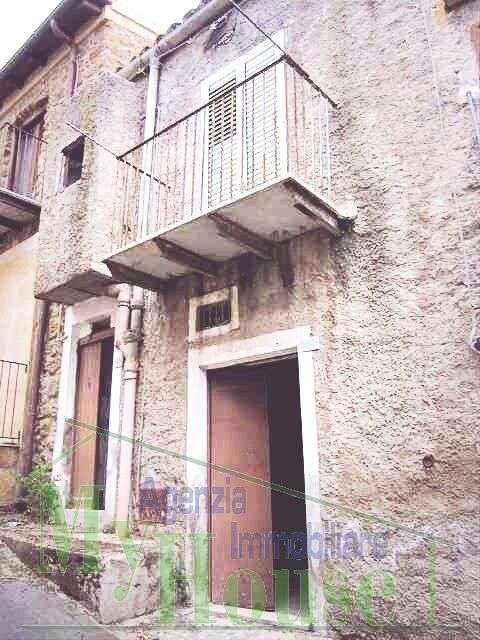 casa indipendente in vendita a Cianciana
