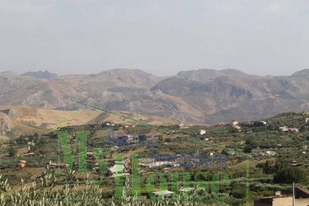 casa indipendente in vendita a Cianciana