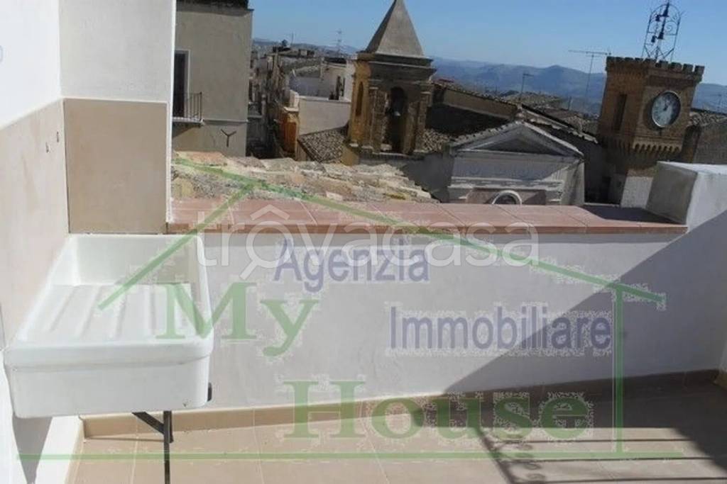 casa indipendente in vendita a Cianciana