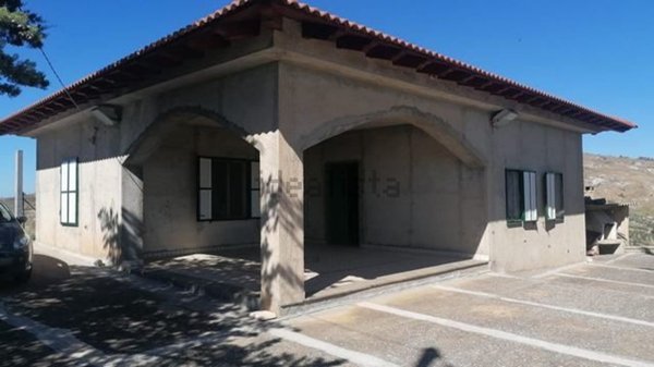 casa indipendente in vendita a Cianciana