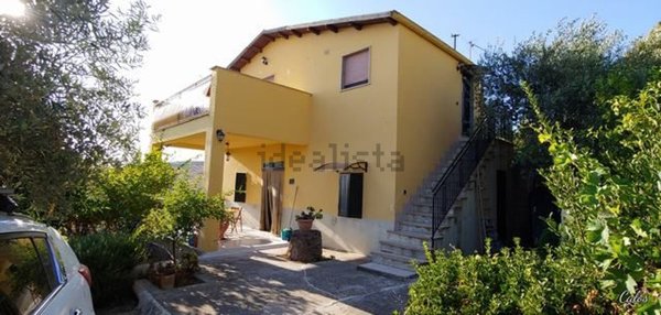 casa indipendente in vendita a Cianciana