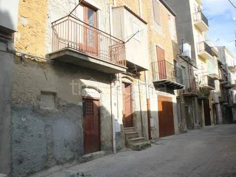casa indipendente in vendita a Cianciana