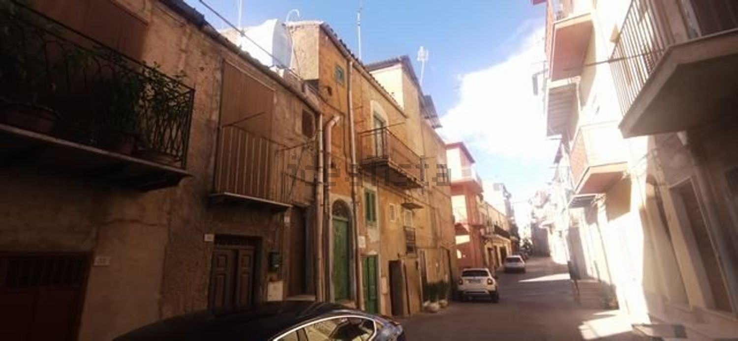 casa indipendente in vendita a Cianciana