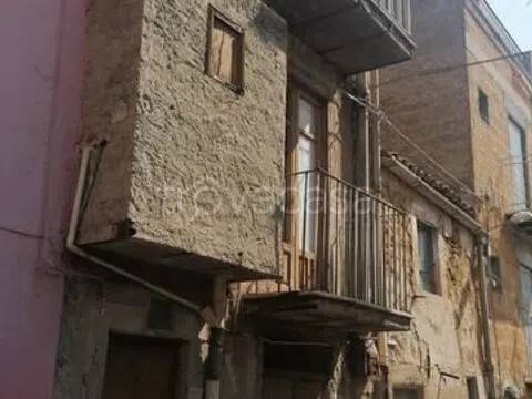 casa indipendente in vendita a Cianciana