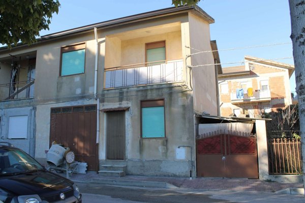 casa indipendente in vendita a Cianciana
