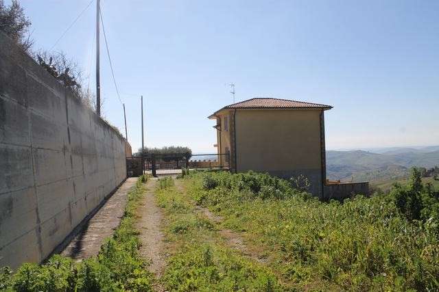 casa indipendente in vendita a Cianciana