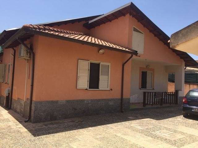 casa indipendente in vendita a Cianciana