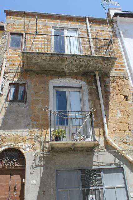 casa indipendente in vendita a Cianciana