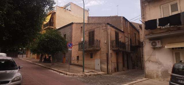 casa indipendente in vendita a Cianciana