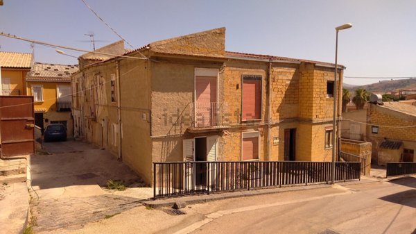 appartamento in vendita a Comitini