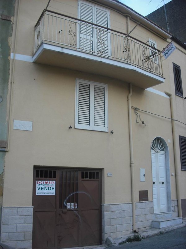 casa indipendente in vendita a Favara