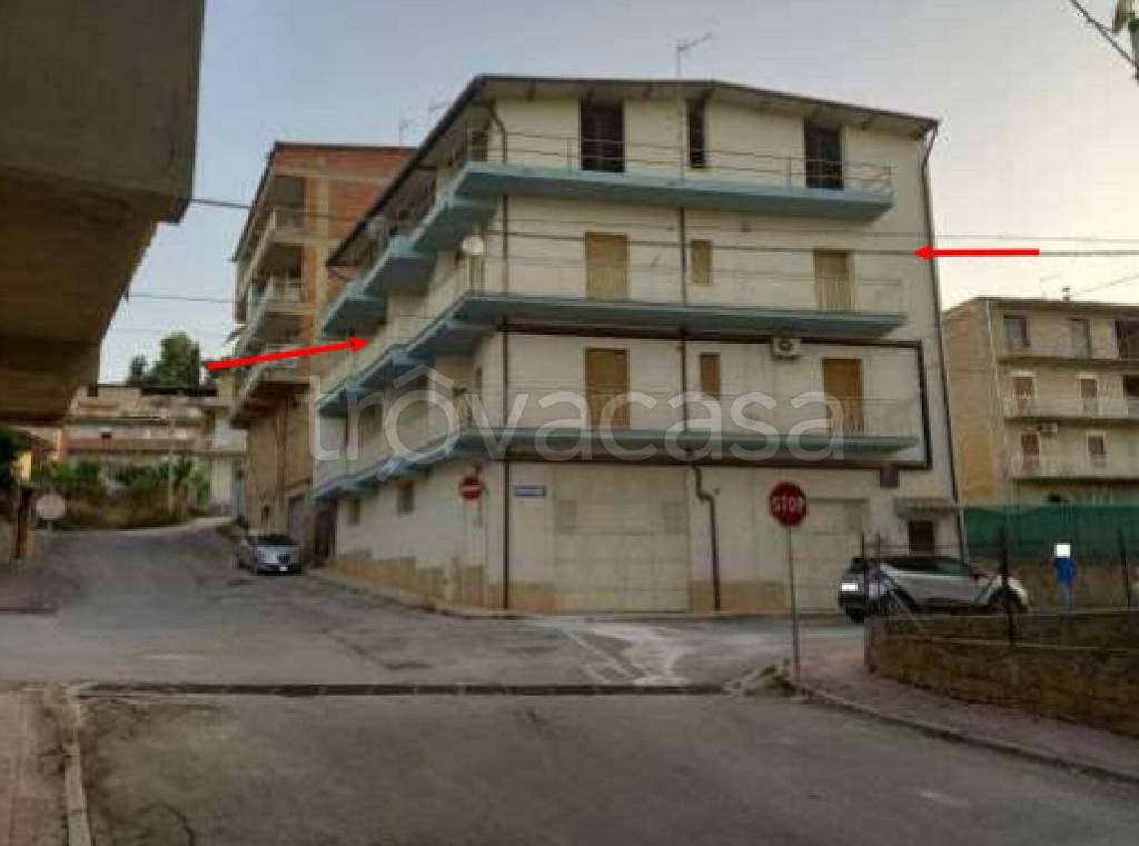 appartamento in vendita a Favara