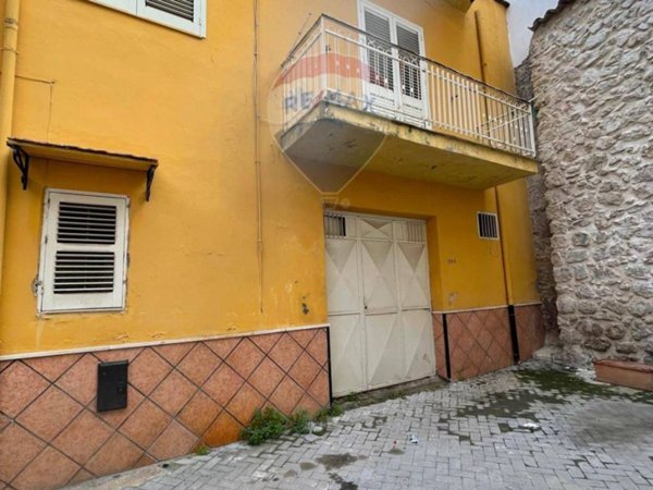casa indipendente in vendita a Favara