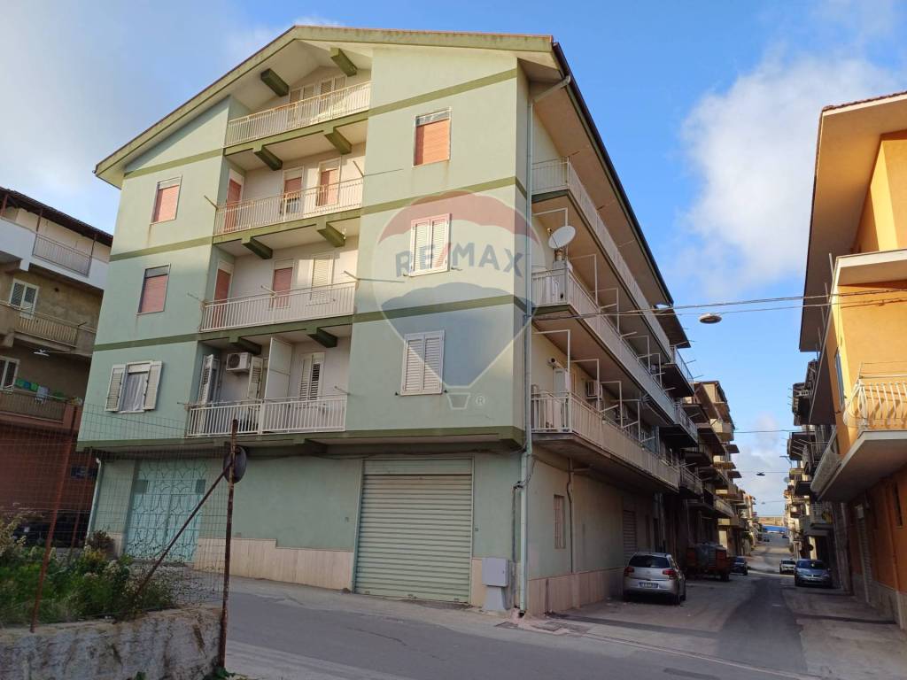 appartamento in vendita a Favara