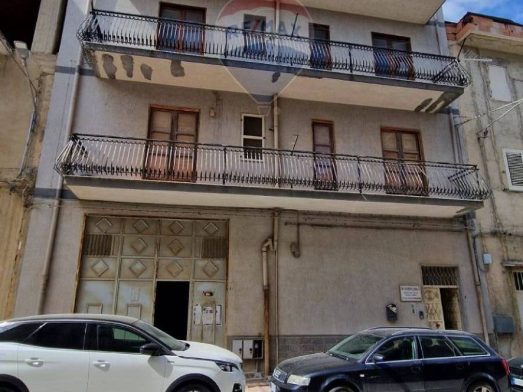 appartamento in vendita a Favara