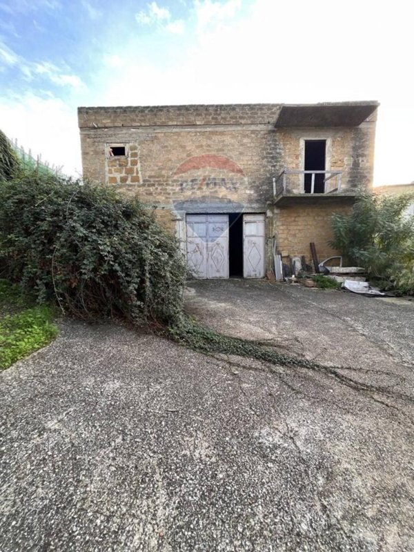 casa indipendente in vendita a Favara